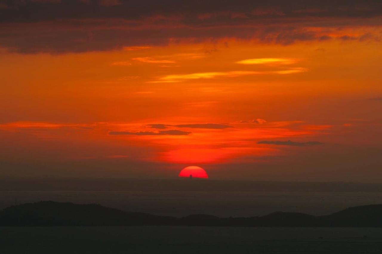 Windfarm Nature Escape Pililla Экстерьер фото